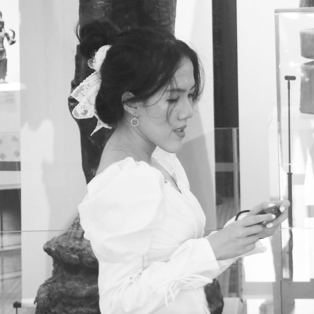 “A tingling sensation under the skin” by Kaki & “The Burden of Becoming” by Nguyễn Giao Xuân | Season 8 Open Studios — 25
