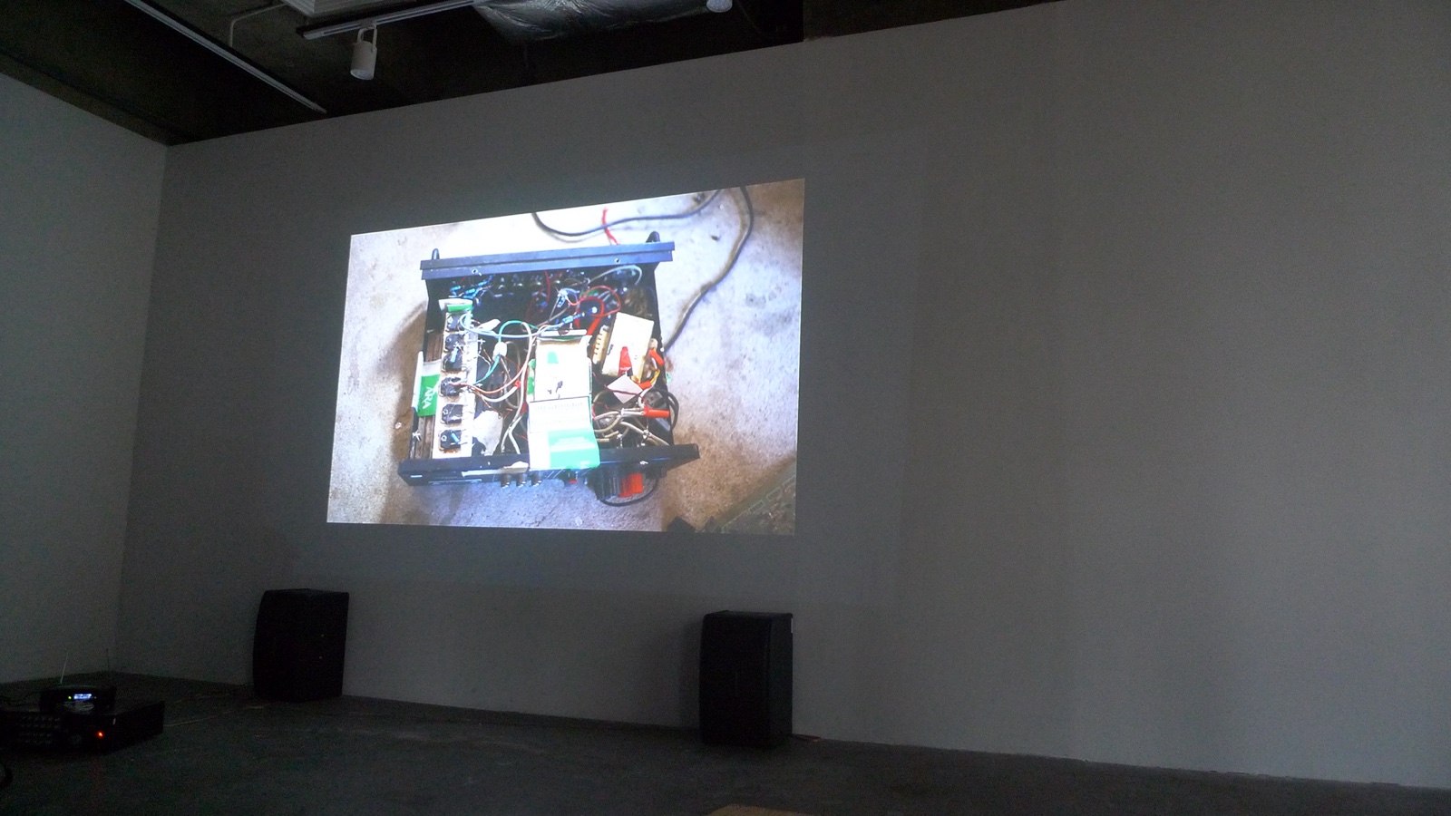 DIY Sound Art Strategies | artist presentation | Arnont Nonguao — 9