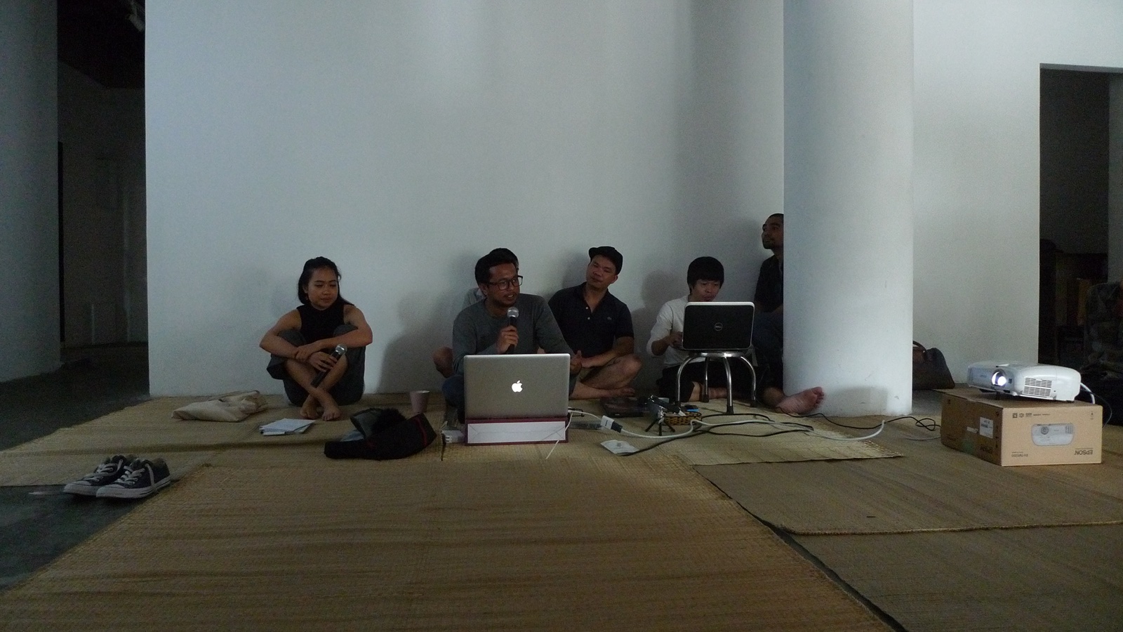 Discussing Performance Art I | Thảo luận về nghệ thuật trình diễn | Aliansyah Caniago & Phụ Lục — 7