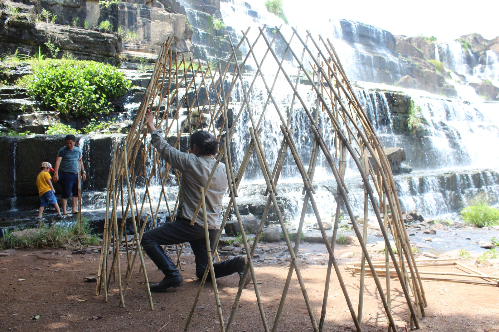 Enkhbold Togmidshiirev | @ Da Lat | performance | performance plus 2018 — 2